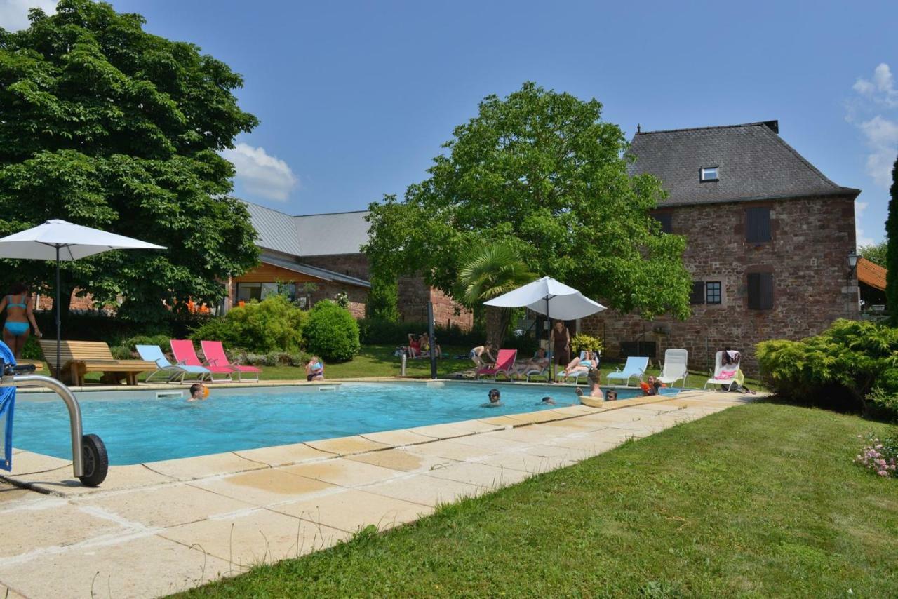La Ferme Du Duzou Villa Saint-Cyprien-sur-Dourdou Dış mekan fotoğraf